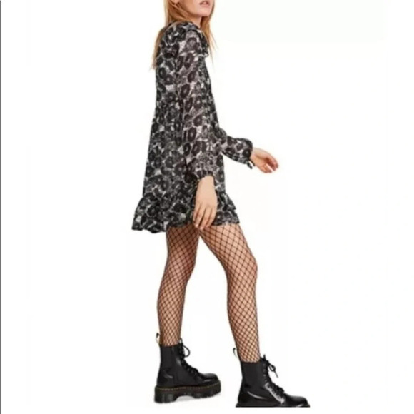 NEW Free People These Dreams Black Floral mini Long Sleeve Dress Size Small - Picture 2 of 16